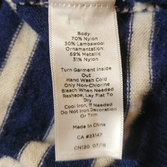 Talbots Women’s Lambswool Blend Nautical Stripe Gold Whale Sweater sz XL - Picture 7 of 8